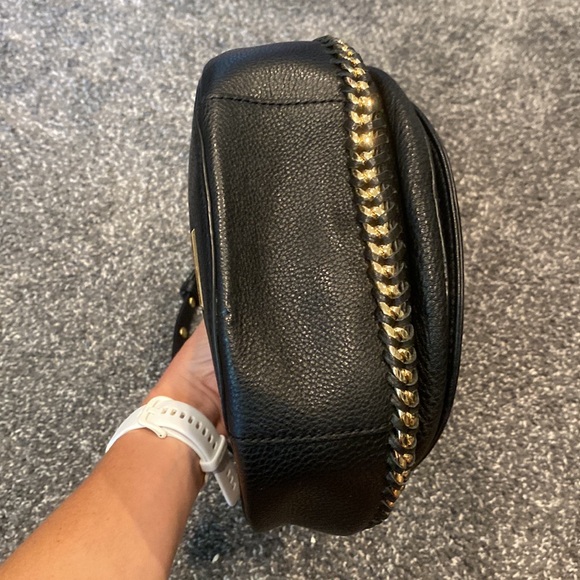 Rebecca Minkoff crossbody- like new - Picture 4 of 8